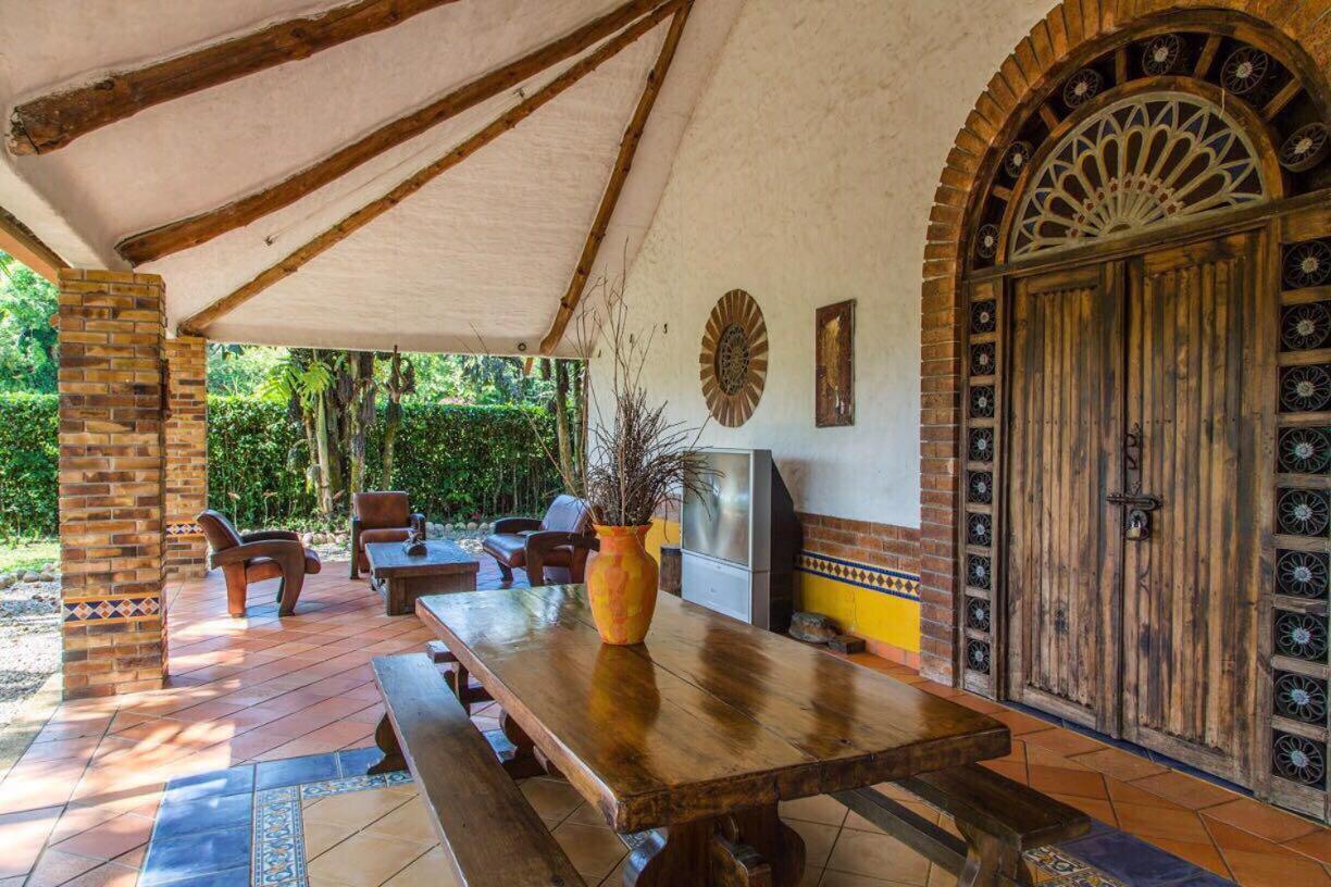Hotel Hacienda Gualanday Apiay Dış mekan fotoğraf